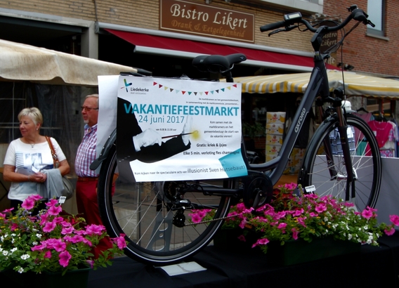 2017-06-29_fiets_overhandigd__112_a