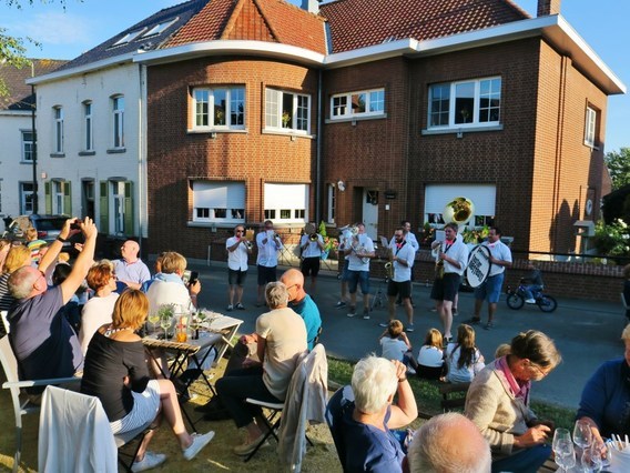 Wijn_op_het_plein_2017_heikruis___9_