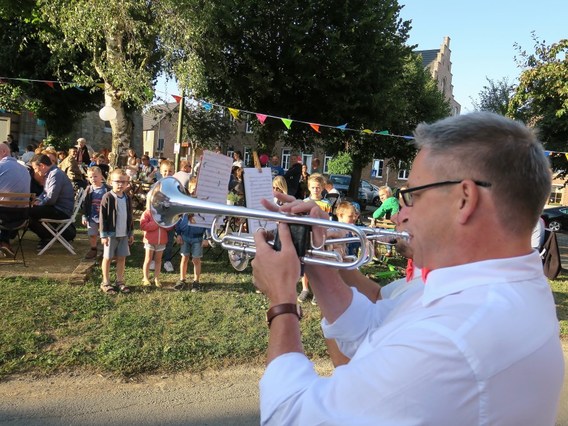Wijn_op_het_plein_2017_heikruis___10_