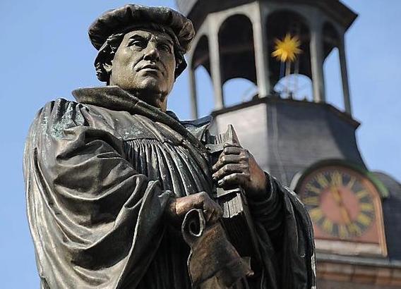 Luther_bbbb