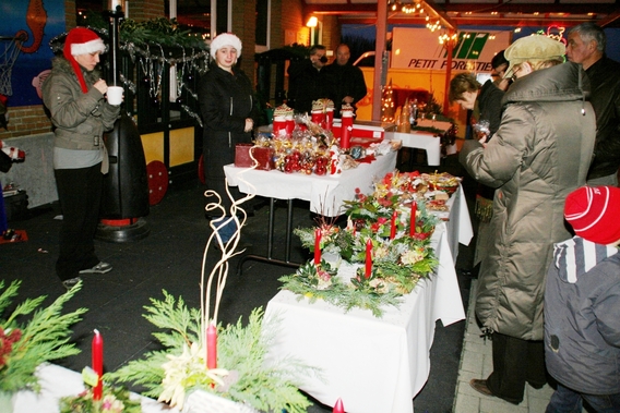 2017-12-16_kerstmarkt_kleuterschool_dol-fijn__2_a