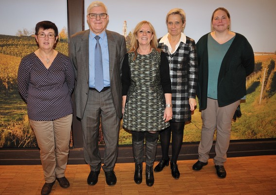 Bestuur_vrijwilligerswerk_erna__nestor__nathalie__veroniek_en_chantal