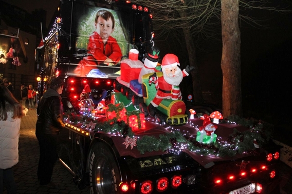 2017-12-02_kerstmarkt_truckshow_rechteroever__8_a