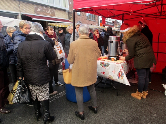 2017-12-16_kerst_op_de_markt__1_a