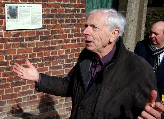 2018-03-04_onthulling__gedenkplaat__hof_te_kattem__1_a