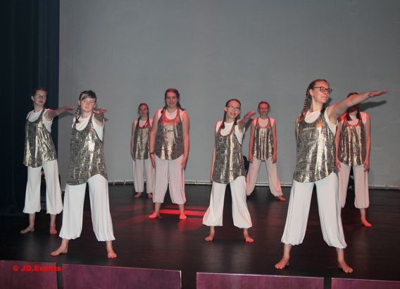 2018-04-14_dansgroep_helicon_on_stage__34_a