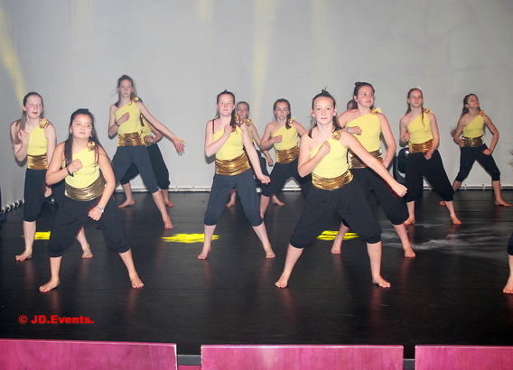 2018-04-14_dansgroep_helicon_on_stage__210_a