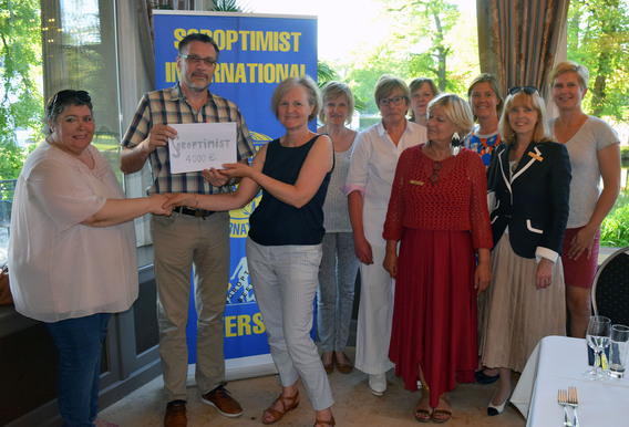 Beersel_dames_soroptimist_club_