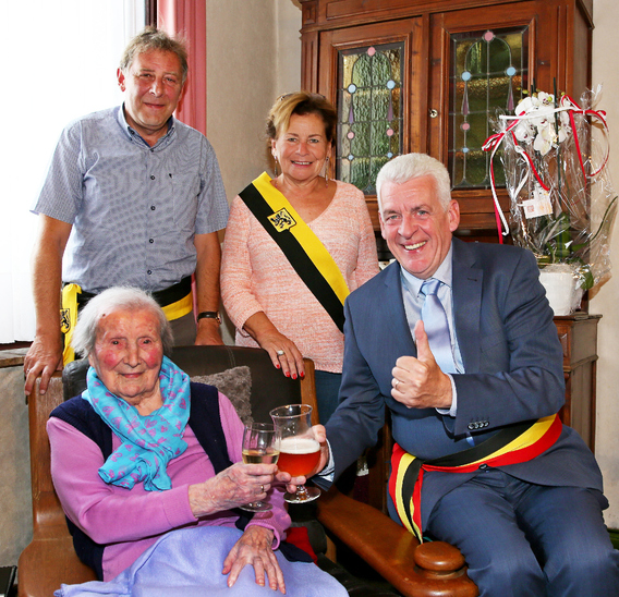 2018-08-31_ambrosine_de_pauw_107_jaar