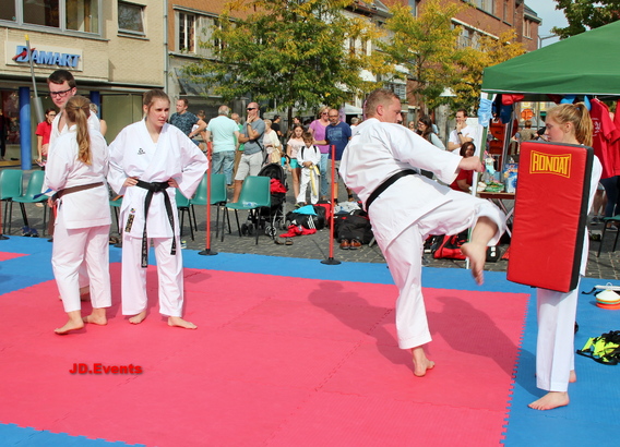 2018-09-16_reuzenstoet___autoloze_zondag__42_ab