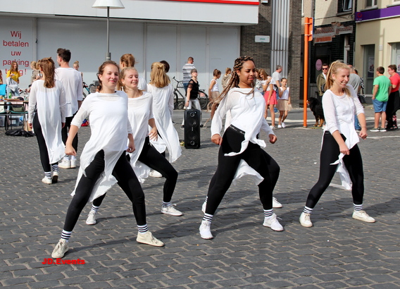 2018-09-16_reuzenstoet___autoloze_zondag__45_ab