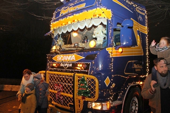 2017-12-02_kerstmarkt_truckshow_rechteroever__10_ab