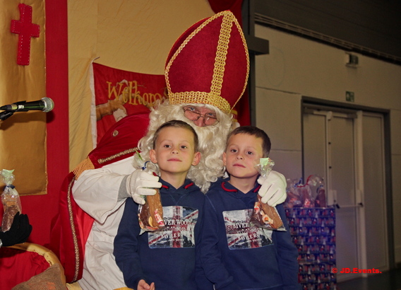 2018-12-02_sintfeest___speelgoedswishing___103_ab