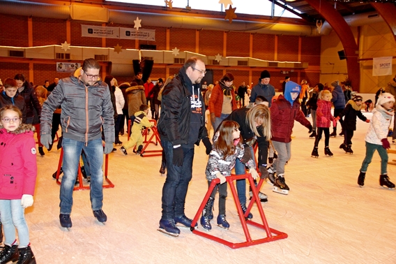 2018-27-12__2de__kerstival_on_ice___2_a