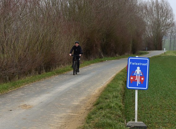 Colpaert_gooik_fietsstraat_1__kopie_