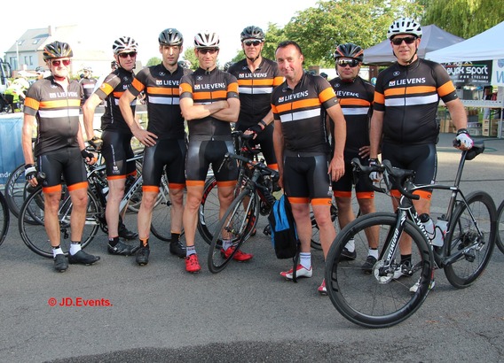 Strijtem-_de_cycling_team__1_a