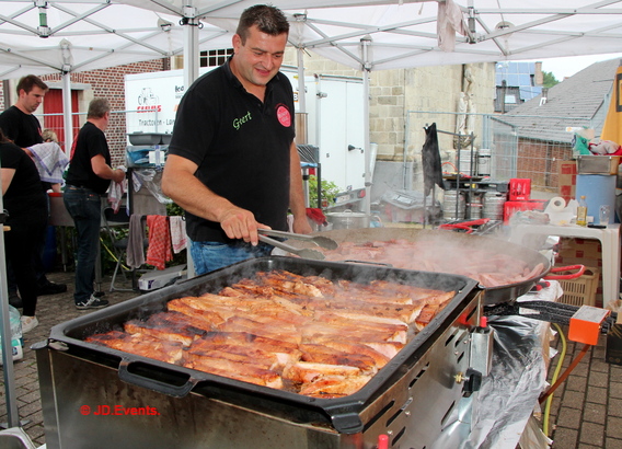 2019-07-28_beenhespkermis_borchtlombeek__24_ab