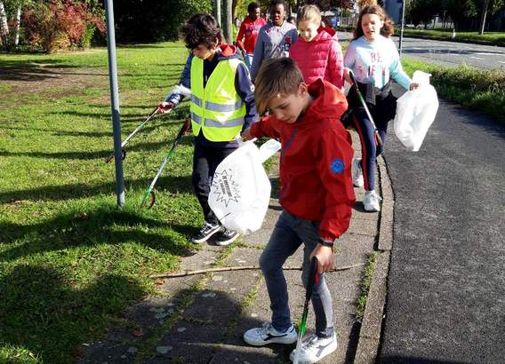 2019-10-10_zwerfvuilactie_de_bij__2_ab