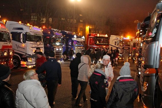 2019-12-07_kerstmarkt_truckshow_rechteroever__13_ab