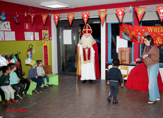 2019-12-06______sint___pieten___22basisschool_de_bij_22__1_ab
