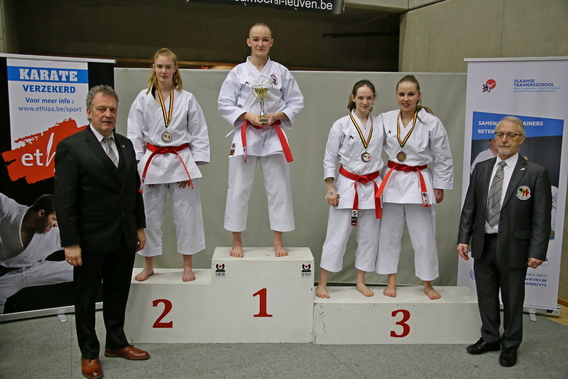 Ninove_maitoshi_kachi_trophy__1_