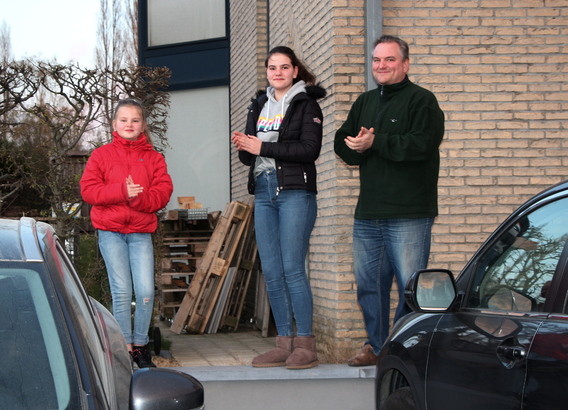 2020-03-30_applaus__muziek_samenhorigheid__17_ab