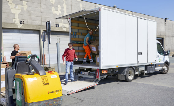 Corona_stad_halle_afhaling_mondmaskers_079_fdx6