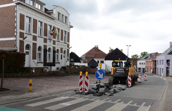 Colpaert_gooik_parking_gemeentehuis_1__kopie_