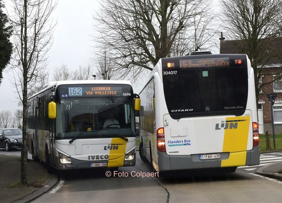 Editiepajot_gooik_bussen__kopie_