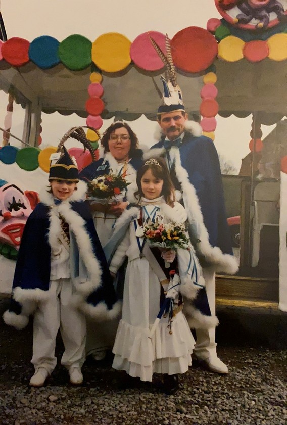 Hofmaarschalkenpaar_1991_en_mini_s