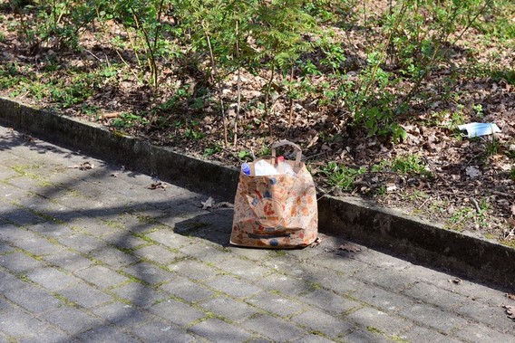 Lennik_parking_afval__kopie_