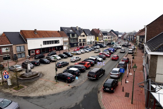 Colpaert_galmaarden_marktplein_1__kopie__li