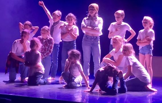 Editiepajot_bart_devill___musicalstage_de_meent