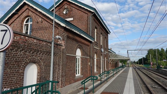 Inhuldiging_stationsomgeving_en_kijkje_bij_okkernoot__9_