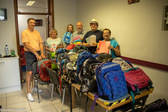 Foto_bij_pb_-_inzameling_schoolgerief_groot_succes_nieuwsbrief