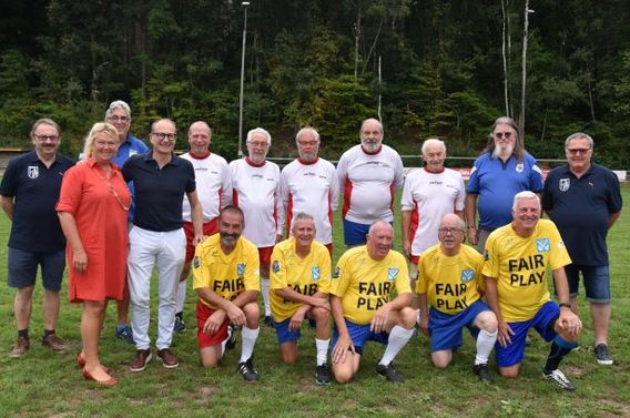 Editiepajot_bart_devill___wandelvoetbal_dvk