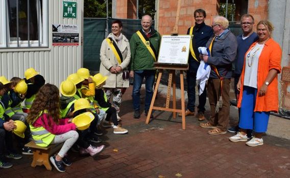 Editiepajot_bart_devill___eerste_steenlegging_blokbos