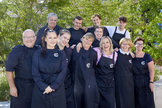 Cru_dilbeek_voor_opening_300
