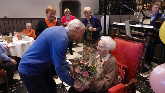 Okra_kerst_geramine_vanderroost_100__6_