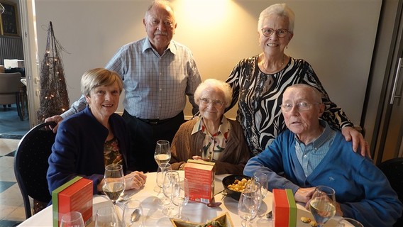 Okra_kerst_geramine_vanderroost_100__14_