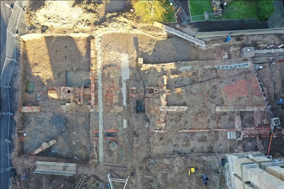 A_ninove_site_arch