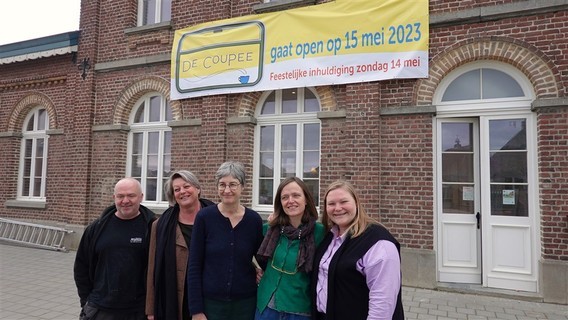 Stationsgebouw_wordt_de_coupee__1_