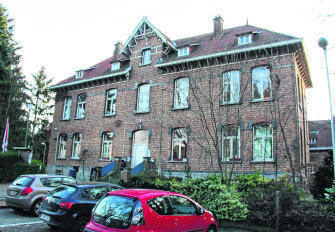 Editiepajot_bart_devill___opvangcentrum_rode_kruis