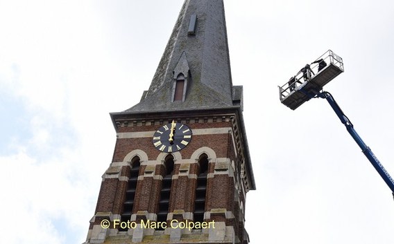 Editie_galmaarden_kerk_uurwerk_5__kopie_