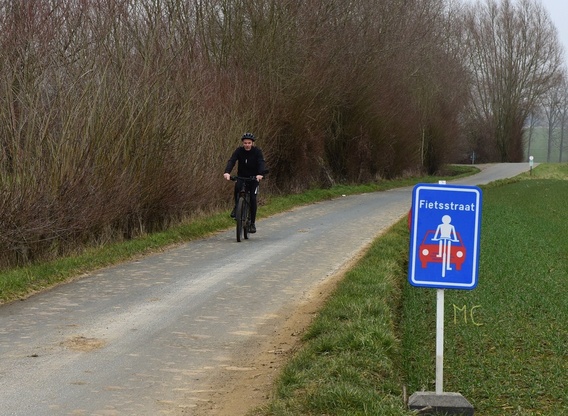 Colpaert_gooik_fietsstraat_1__kopie__li