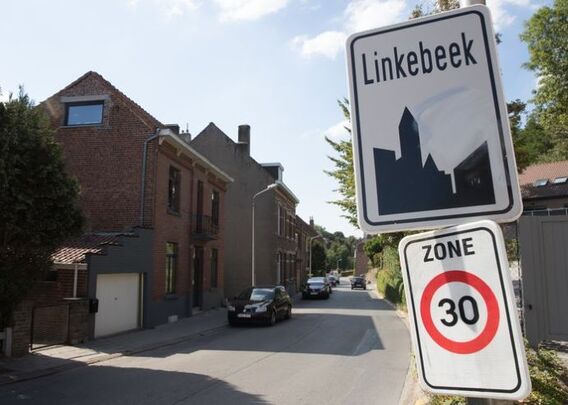 Editiepajot_bart_devill___linkebeek_30_km_per_uur