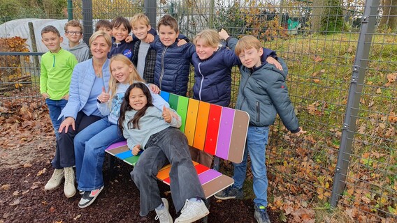 Gekleurde_bank