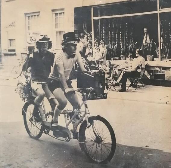 Bloemenstoet1974tandem_geertenjohan