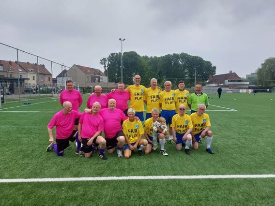 Editiepajot_bart_devill___wandelvoetbal_negenmanneke