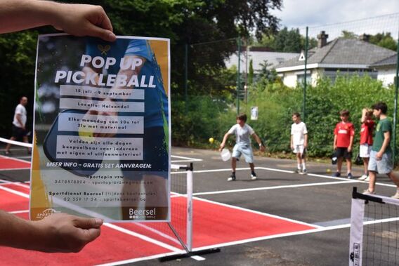 Editiepajot_bart_devill___pop_up_pickleball